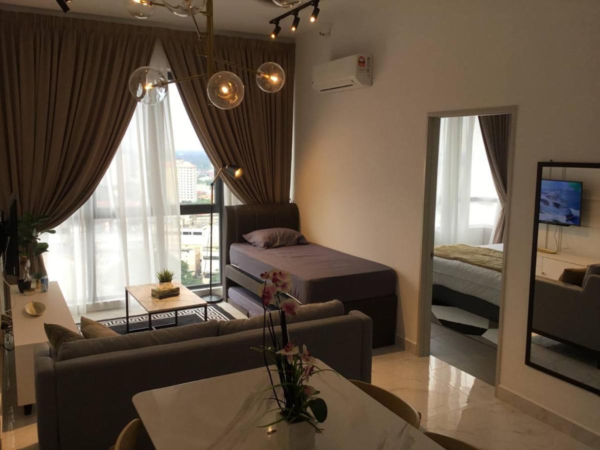 Mizrai Troika Homestay With Kota Bharu City View Exteriör bild